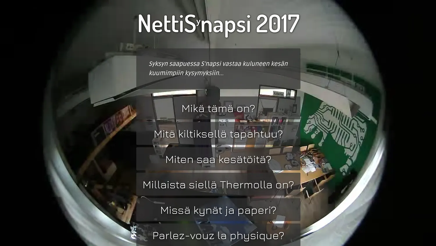 Screenshot of Nettisnapsi 2017 showing the list of articles with an animated timelapse background